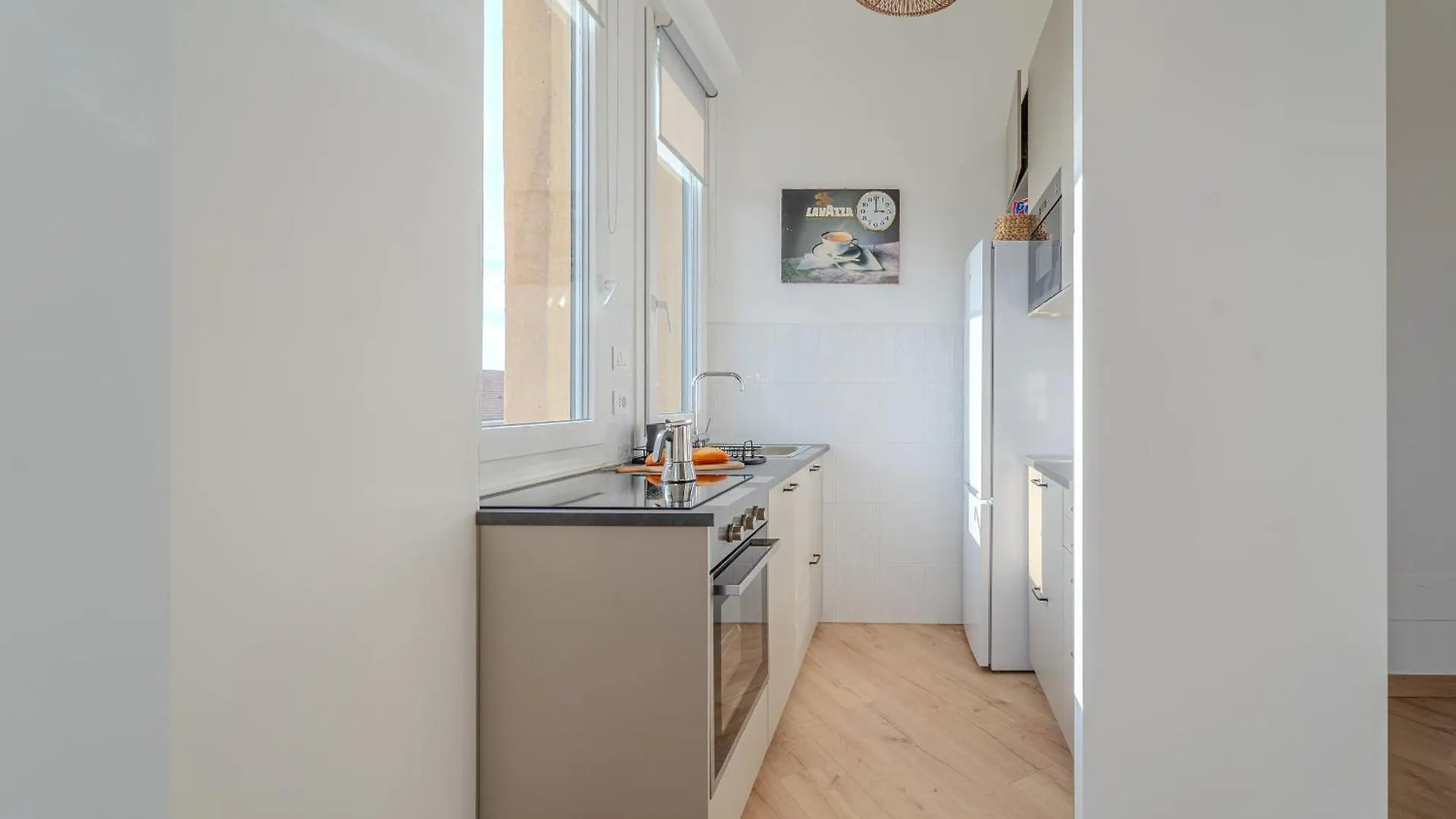 Urban View Apartment - Argonne Milan Italy